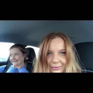 Meet your Posher, Addie